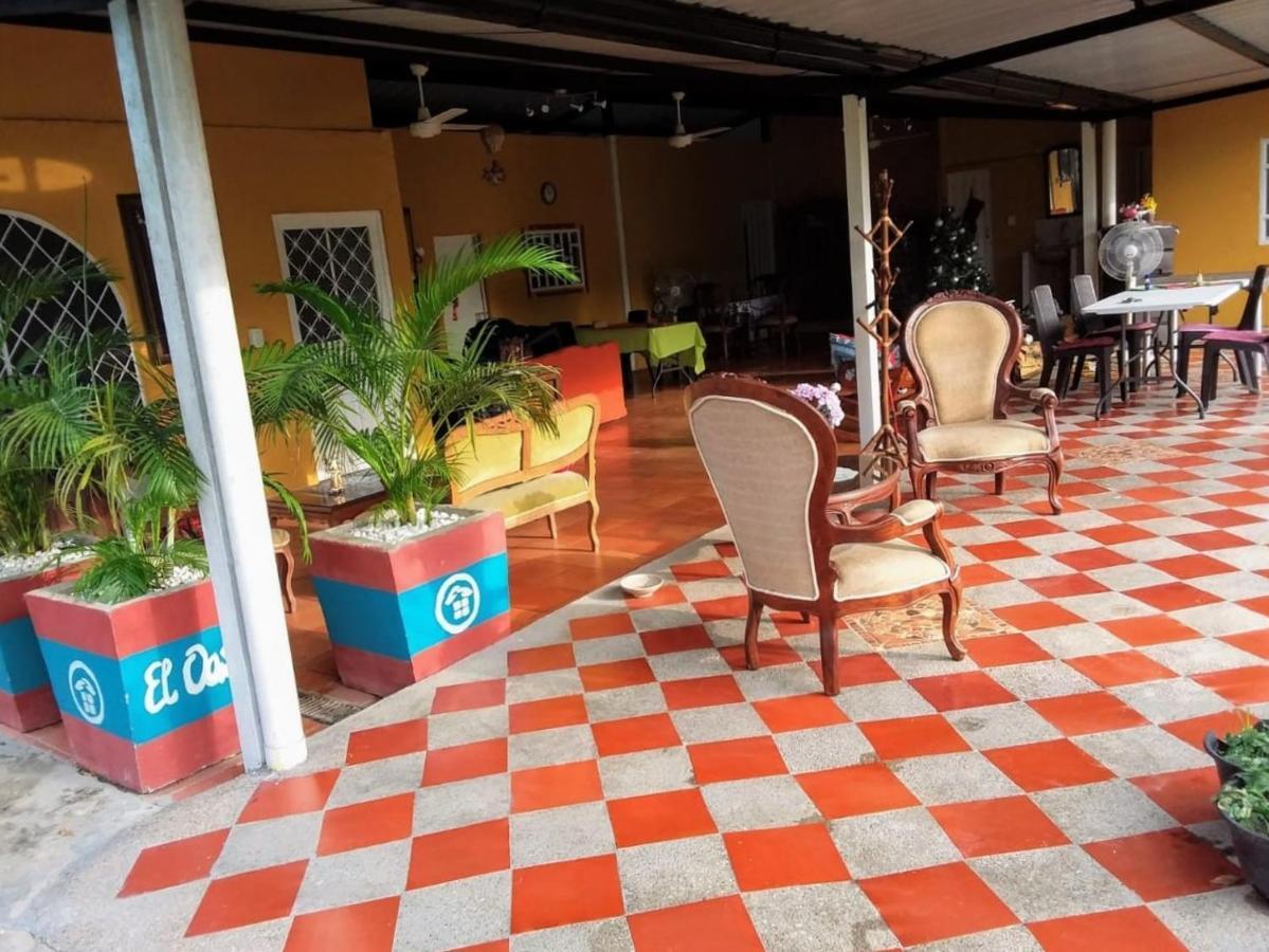 C&H Casa Campestre El Oasis Ricaurte Girardot Bed & Breakfast Bagian luar foto